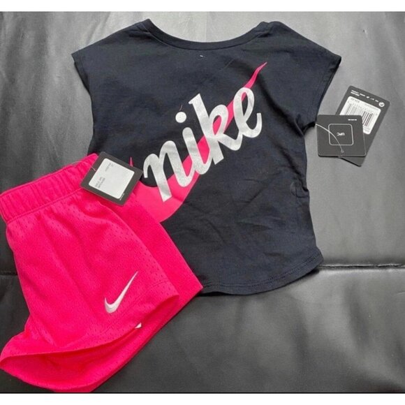 Nike Other - NWT Nike Glitter Athletic Set Girls Size 3T